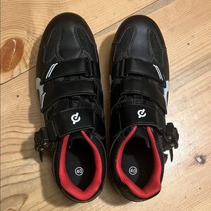 Peloton Shoes Size 40